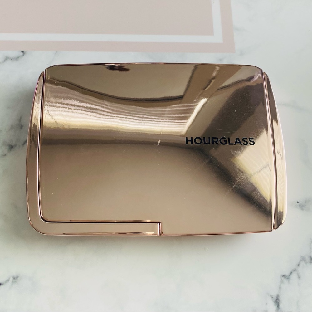 Hourglass ambient lighting edit volume 3